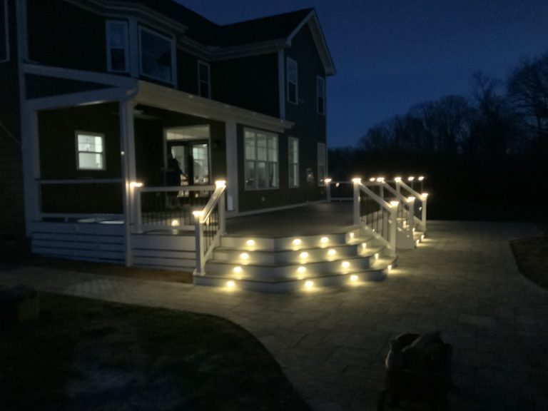 Low Deck with Step Lighting, photo 4 of 8