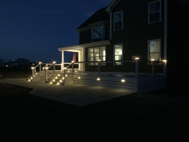 Low Deck with Step Lighting, photo 6 of 8