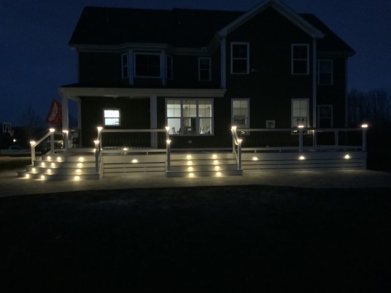 Low Deck with Step Lighting, photo 8 of 8